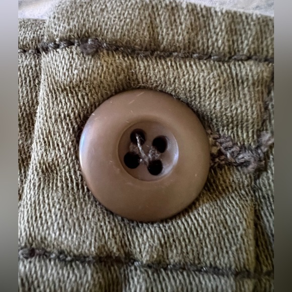 ✨SOLD✨Doen shorts 🌿 - Picture 4 of 4